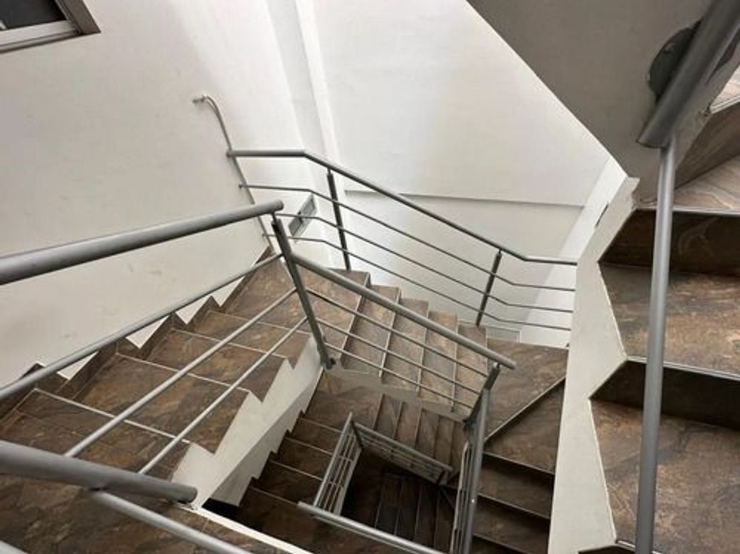 Casa de 6 alcobas en venta en La Fraguita, Bogotá, 252 m² · foto 9 de 10