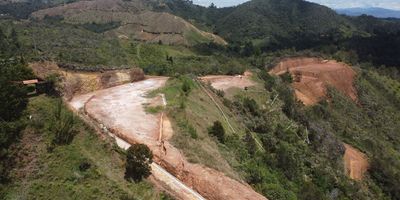 Se vende lote en san vicente ferrer vereda la enea. 
Area 3000mts, con viabilidad para agua y energia.
Excelente vista, es el lote con mayor altura.