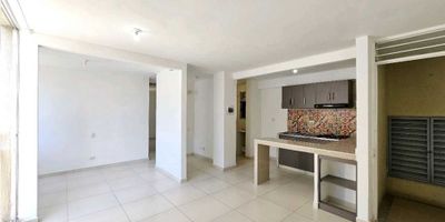 ?✨ ¡Tu nuevo hogar te está esperando en Alameda del Río! ? Descubre este hermoso apartamento en el exclusivo Conjunto Residencial Turpial. Ideal para quienes buscan confort y estilo, cuenta con:? 2 Amplias habitaciones  ? 2 Baños familiares impecables  ?‍? Cocina integral funcional  ? Área de labores práctica  ❄️ Aire acondicionado en cada habitación  ¡Pero eso no es todo! En el conjunto podrás disfrutar de:?‍♂️ Piscina refrescante  ? Cancha múltiple para tus deportes favoritos  ? Salón social para tus celebraciones  Ubicado en un excelente sector residencial, rodeado de parques y zonas verdes, es el lugar perfecto para vivir. ?❤️¡No dejes pasar esta oportunidad! Contáctanos en AS Gestiones Inmobiliarias SAS al Celular 321 506 42 21 y ¡haz que este apartamento sea tuyo! ??#Arriendo #Apartamento #AlamedaDelRio #ConjuntoResidencial #ASGestionesInmobiliarias #TuNuevoHogar