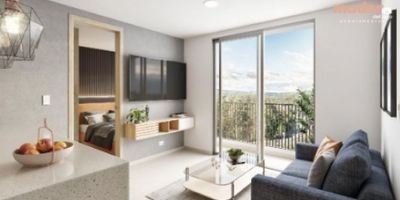 Se vende hermoso apartamento ubicado en Rionegro, Antioquia con una area de 48 M2. 

? Características del apartamento:

2 habitaciones 

2 baños 

Sala-comedor con excelente iluminación natural

Cocina 

Balcón con vista a la reserva

Zona de ropas 

Parqueadero cubierto

?️ Ubicación privilegiada:
A pocos minutos del centro de Rionegro, con fácil acceso a hospitales, supermercados, colegios y principales vías. ¡Todo lo que necesitas, cerca de casa!

? Zonas comunes para disfrutar:

Porteria y lobby
Gimnasio cubierto
Gimnasio al aire libre
Zona bbq
Salon social
placa deportiva
Estancia de yoga
Estancia de mirador
Juegos infantiles
Piscina para adultos y niños
Zonas verdes


CODIGO INMOBILIARIA 9497543
