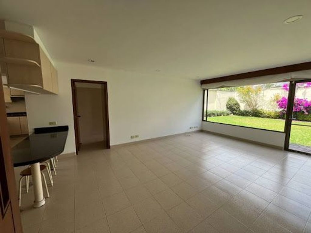 Casa de 4 alcobas en venta en Santa Barbara Alta, Bogotá, 414 m² · foto 11 de 20