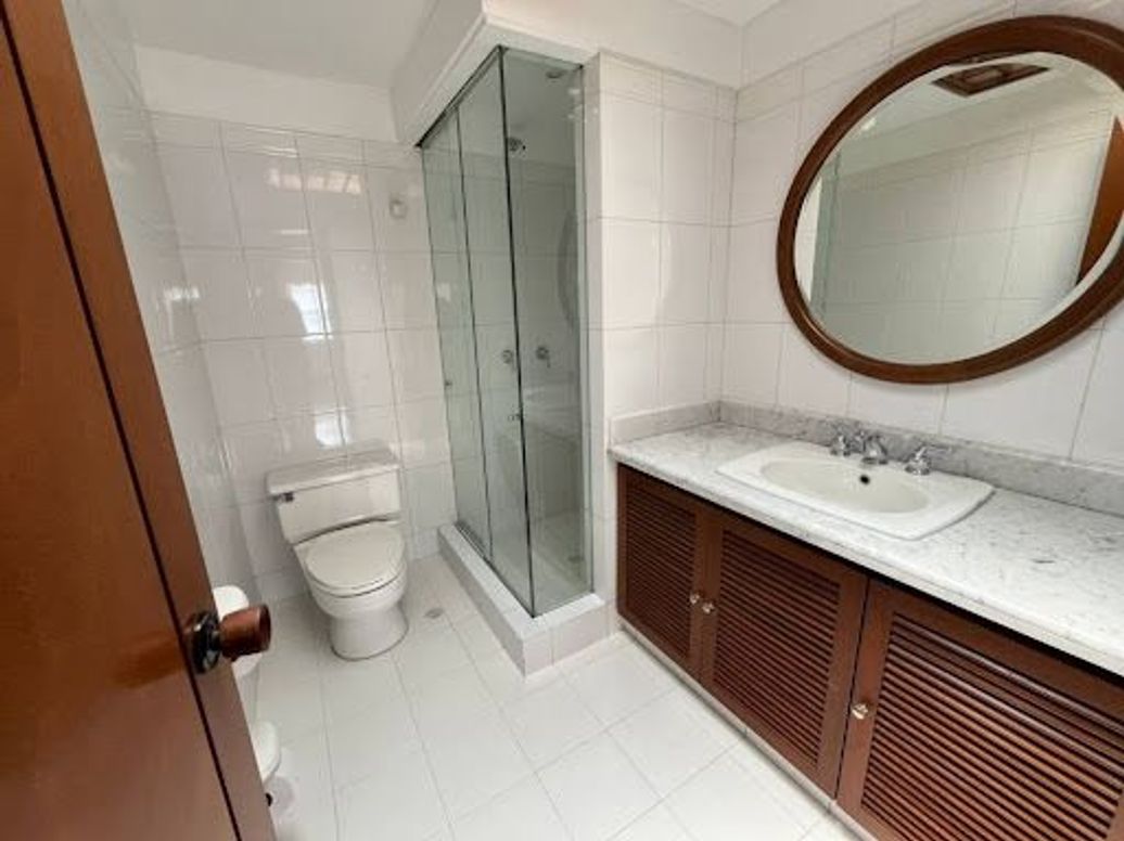 Casa de 4 alcobas en venta en Santa Barbara Alta, Bogotá, 414 m² · foto 20 de 20