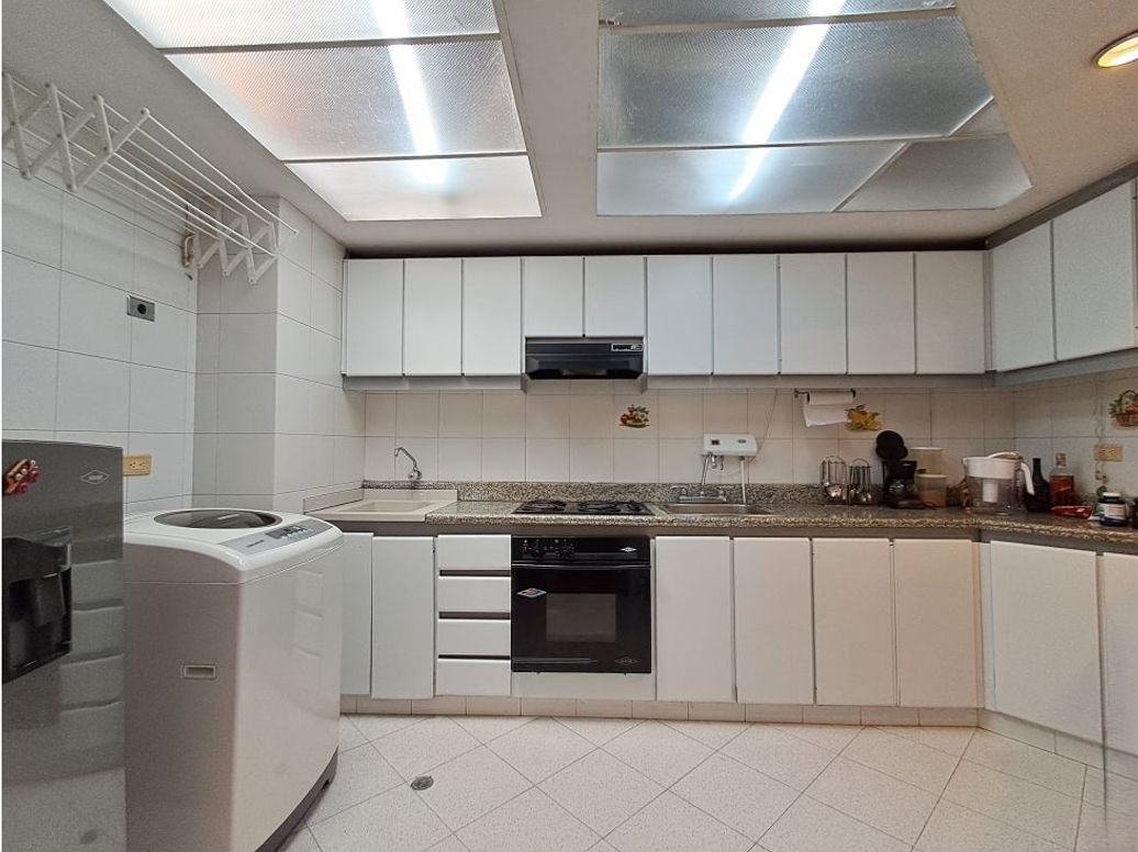 Apartamento de 2 alcobas en venta en La Castellana, Bogotá, 76 m² · foto 13 de 20
