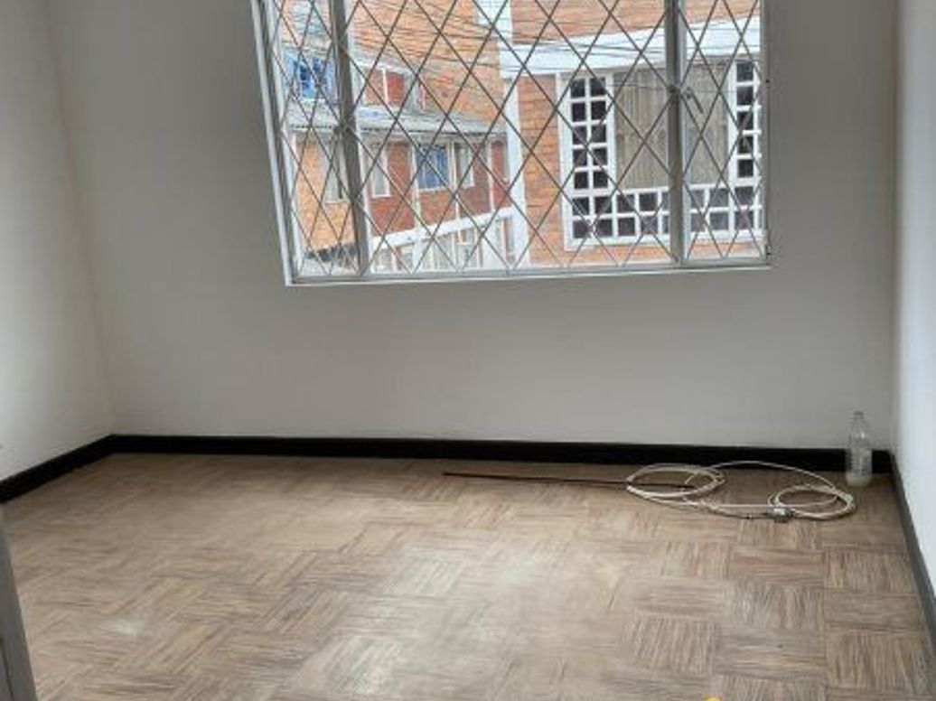 Casa de 3 alcobas en venta en Aures Et. Ii, Bogotá, 100 m² · foto 12 de 20