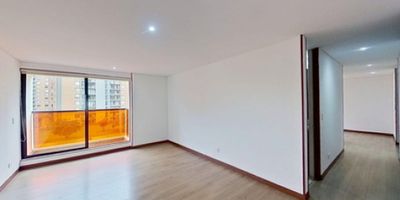 CODIGO:   9515699

Excelente opción para tu nuevo hogar!!

- 96m2 de espacio interior en el 4to piso (Torre 1, Apto 403)
- 3 habitaciones y 3 baños
- Sala comedor, cuarto estudio, cocina integral y zona de lavandería
- Piso laminado en habitaciones y zona social, piso cerámico en baños y cocina
- Parqueadero propio (número 14) y acceso por ascensor
- Amenidades del conjunto:
- Zona infantil
- Gimnasio
- Salón social
- Vigilancia privada 24 horas
- Ubicación privilegiada cerca de:
- Centro comercial Sendero de La Colina
- Almacenes Olímpica, Tienda D1 y Colsubsidio
- Colegio Externado Caro y Cuervo
- Paraderos del SITP
- Vías de acceso por la Carrera 56

¿Qué te gustaría saber  más sobre este apartamento?

Contáctame 3103300450
