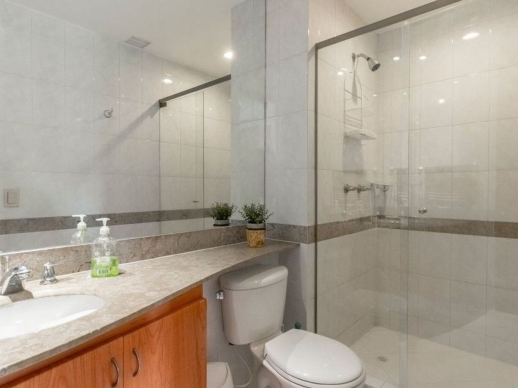 Apartamento de 4 alcobas en venta en Ciudad Salitre Occidental, Bogotá, 240 m² · foto 9 de 20