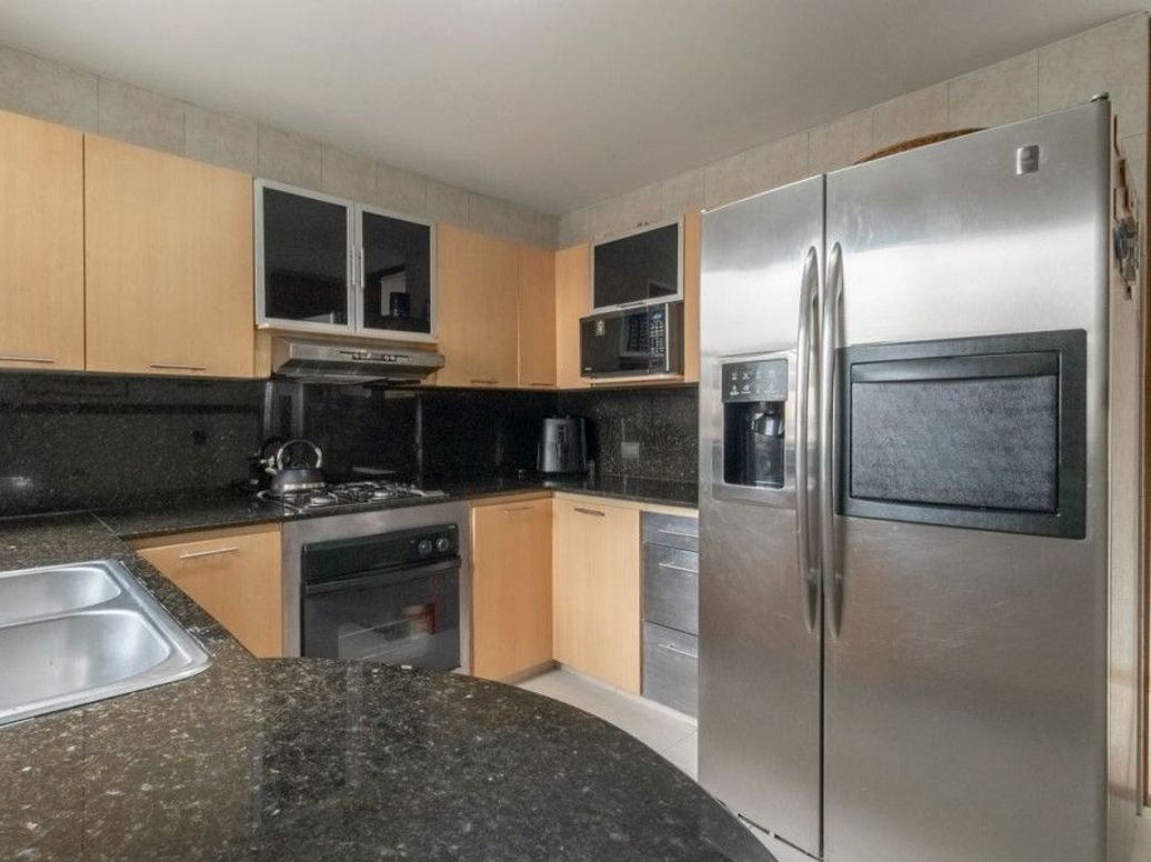 Apartamento de 4 alcobas en venta en Ciudad Salitre Occidental, Bogotá, 240 m² · foto 4 de 20