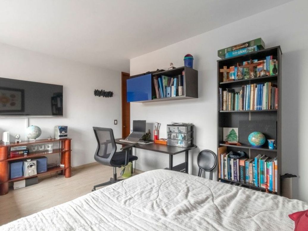 Apartamento de 4 alcobas en venta en Ciudad Salitre Occidental, Bogotá, 240 m² · foto 10 de 20