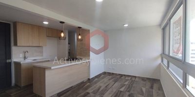 Arriendo  Apartamento en Rionegro de 49 mT² en unidad cerrada, 2 alcobas, 2 baños, 2 closets, sala comedor, cocina integral, zona de ropas, balcón, parqueaderos comunes, juegos infantiles, cancha. 
Arrienda Activos y Bienes, Inmobiliaria experta en administración, arrendamiento y venta de apartamentos, casas, locales, bodegas y oficinas en el Oriente Antioqueño, Medellín y toda el área Metropolitana. Información sujeta a cambios. Las imágenes de muebles, enseres, decoración y demás elementos son una referencia.