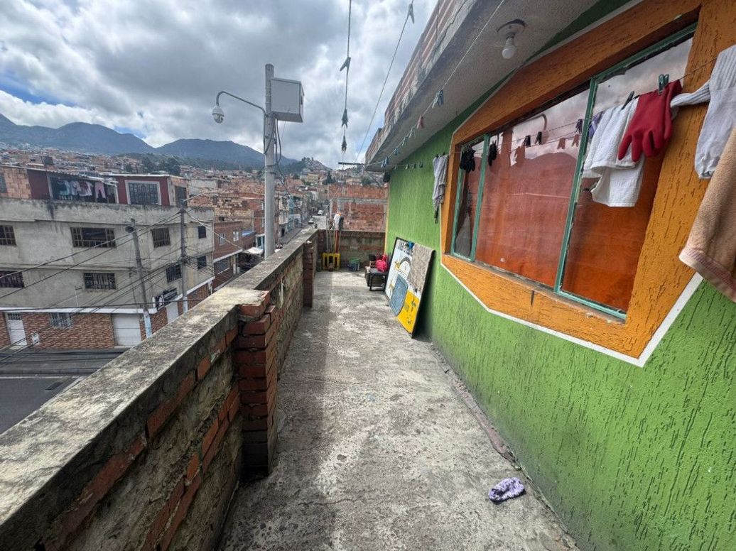 Casa de 5 alcobas en venta en San Agustín, Bogotá, 200 m² · foto 10 de 12