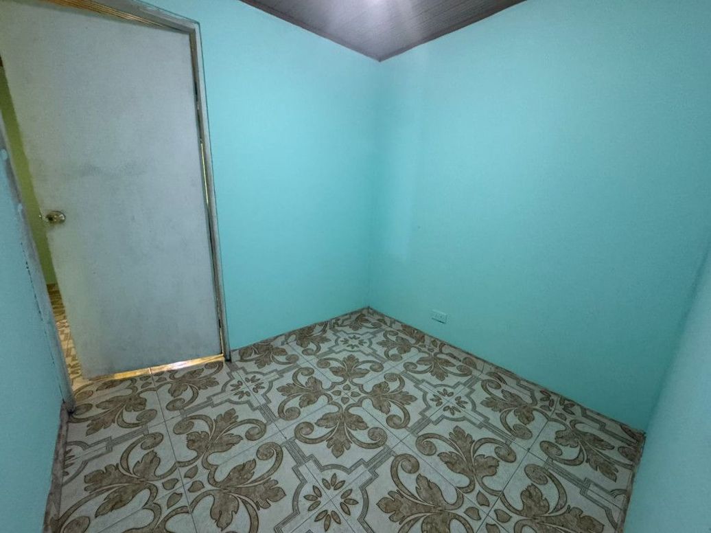 Casa de 5 alcobas en venta en San Agustín, Bogotá, 200 m² · foto 3 de 12