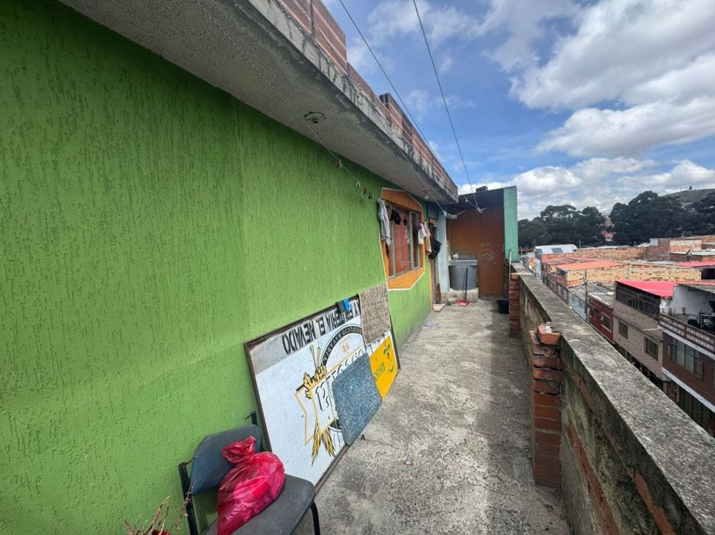 Casa de 5 alcobas en venta en San Agustín, Bogotá, 200 m² · foto 12 de 12
