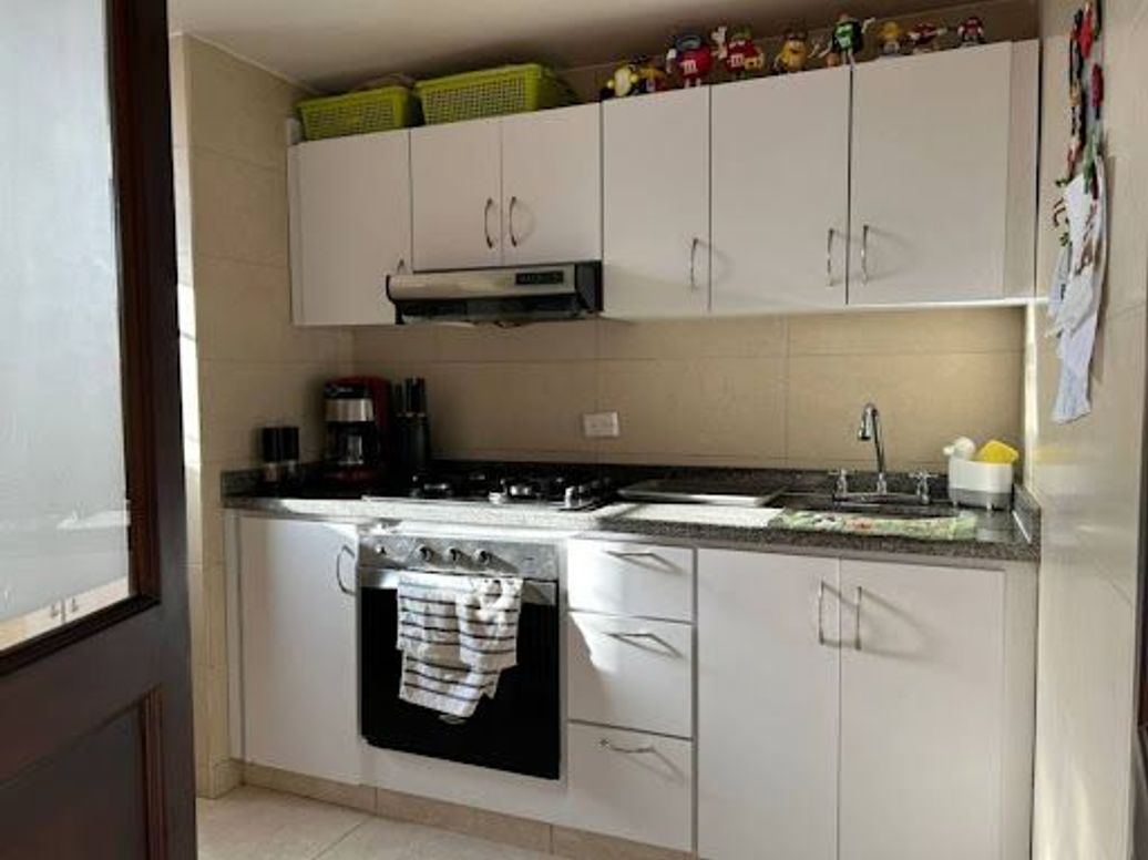 Apartamento de 3 alcobas en venta en Cedritos, Bogotá, 100 m² · foto 14 de 16