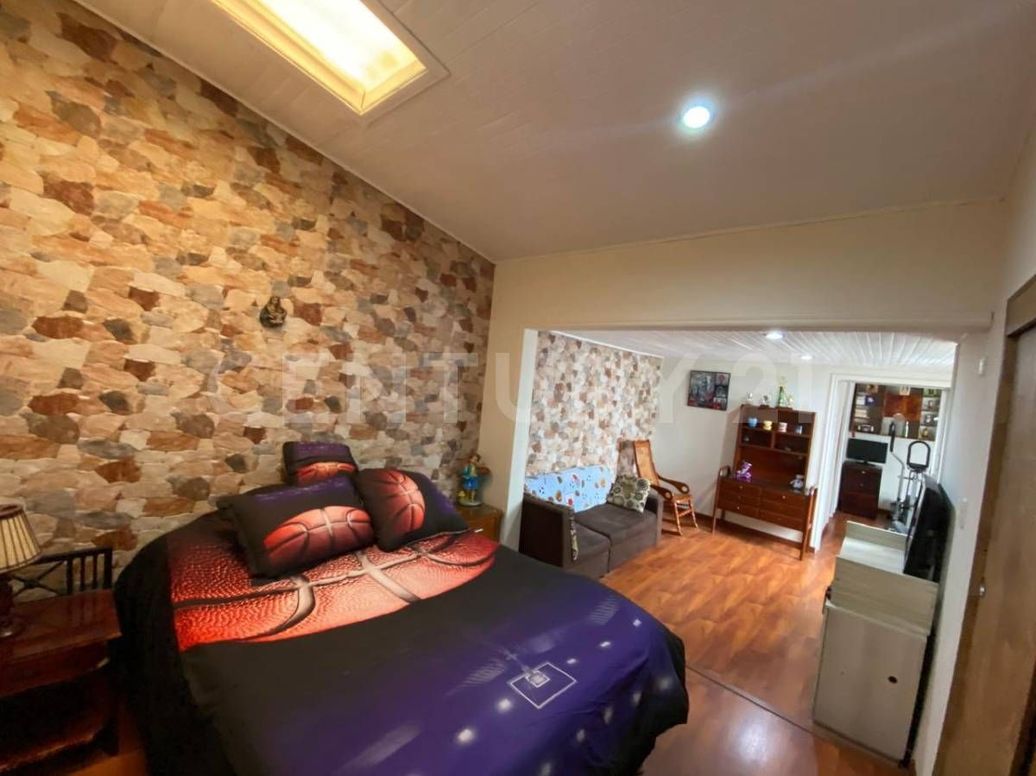 Casa de 4 alcobas en venta en Castilla, Bogotá, 224 m² · foto 14 de 19