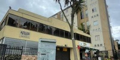 APARTAESTUDIO INTERNO, CON BUENOS ACABADOS, CUENTA CON BUENA ILUMINACION Y VENTILACION NATURAL.