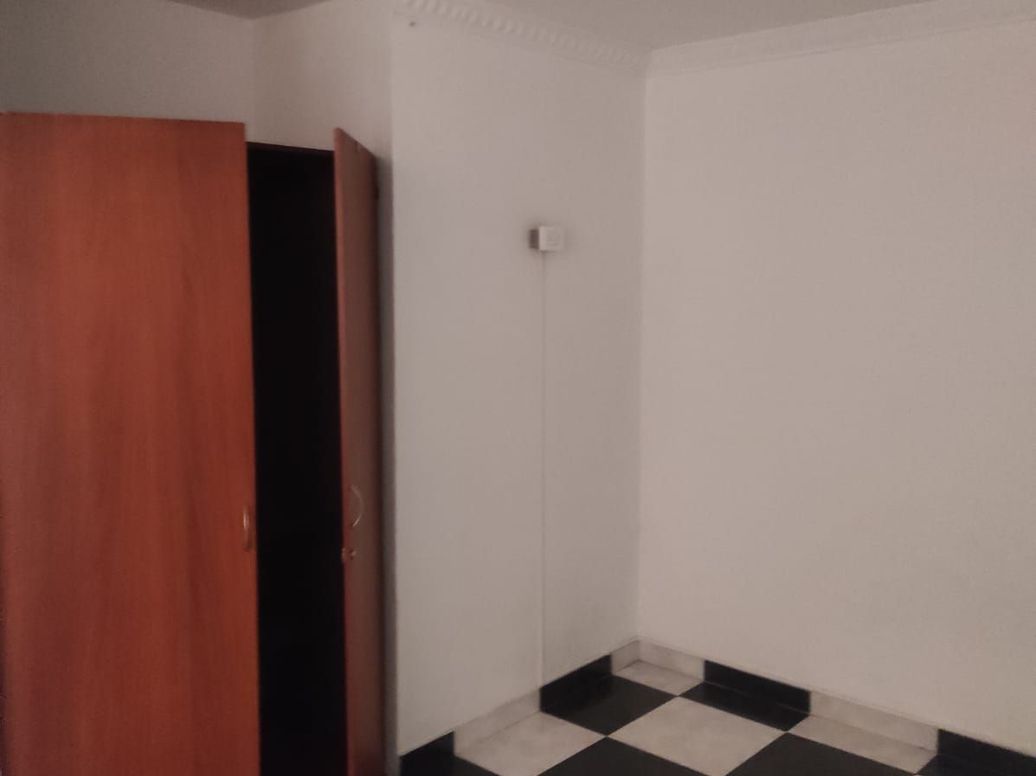Casa de 6 alcobas en venta en Santa Catalina Et. Ii, Bogotá, 200 m² · foto 4 de 17