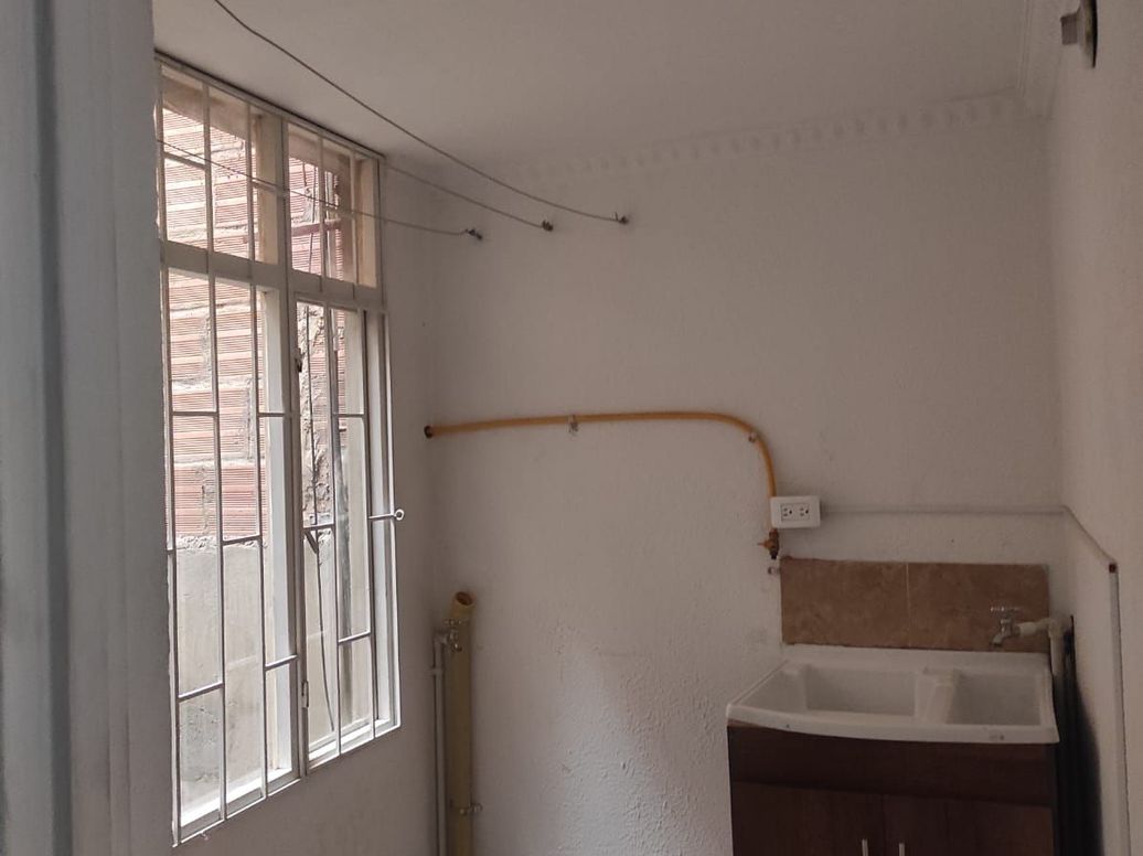 Casa de 6 alcobas en venta en Santa Catalina Et. Ii, Bogotá, 200 m² · foto 8 de 17