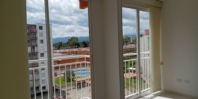 Vendo Apartamento en Torres de Milano norte de Popayán - 9 piso

- 2 Habitación, Principal baño y vestier.
- Estudio opción habitación
- Baño social
- Sala
- Comedor
- Cocina integral
- Zona de ropa
+ Ascensor

Zonas sociales:
- Piscina
- Salón social