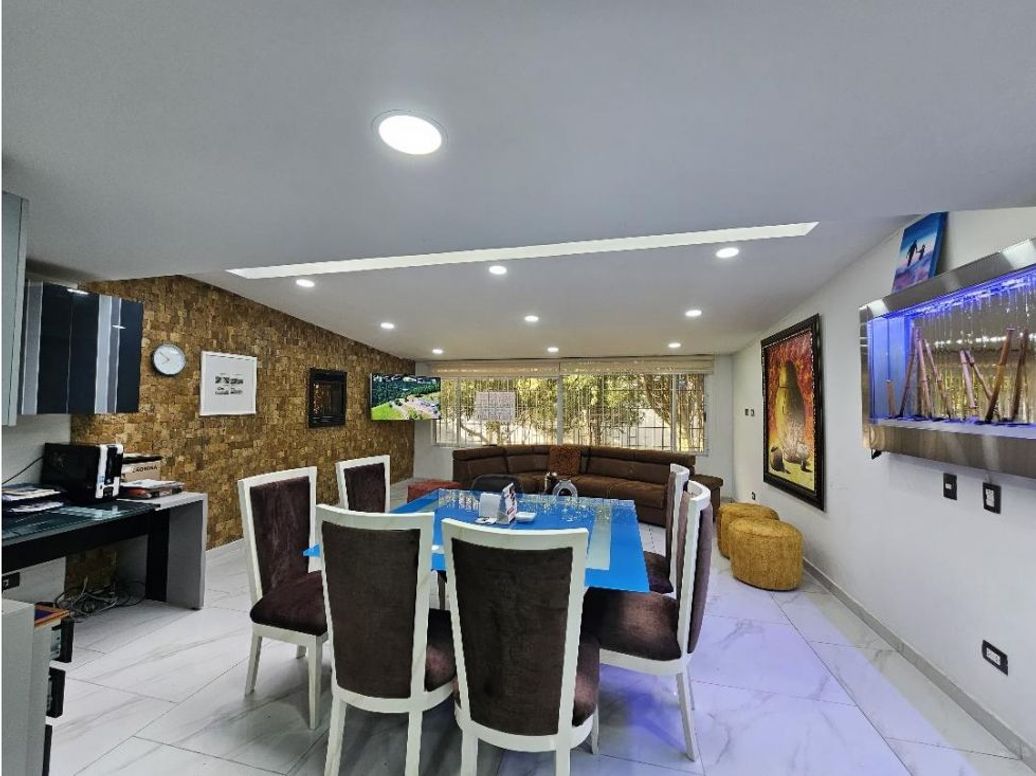 Apartamento de 4 alcobas en venta en Puente Largo, Bogotá, 173 m² · foto 3 de 10