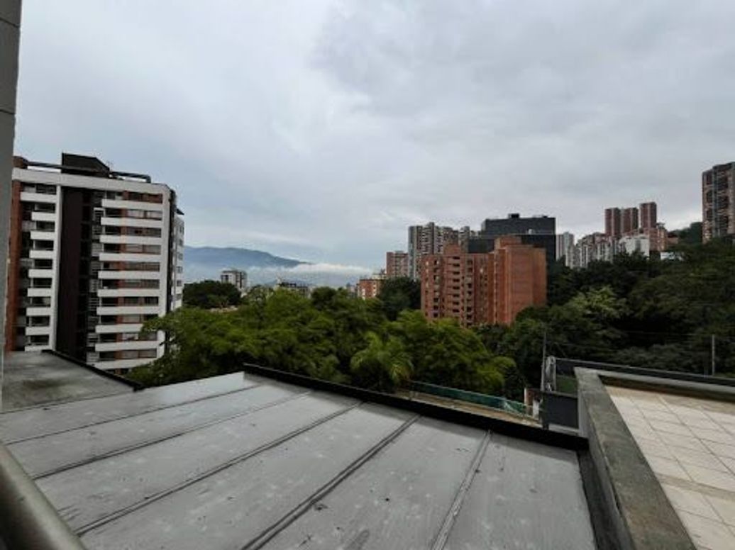 ARRIENDO de APARTAMENTO en LOMA DEL ENCIERRO, Medellín en Loma El Encierro