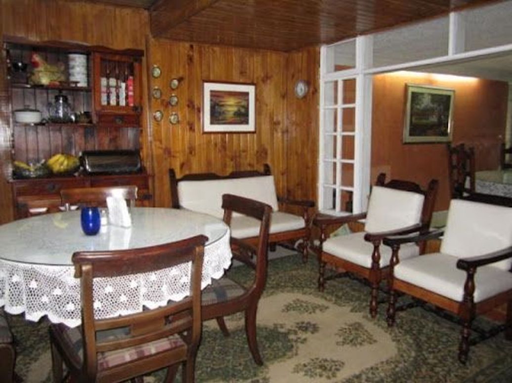 Casa de 4 alcobas en venta en Santa Barbara Central, Bogotá, 350 m² · foto 2 de 18