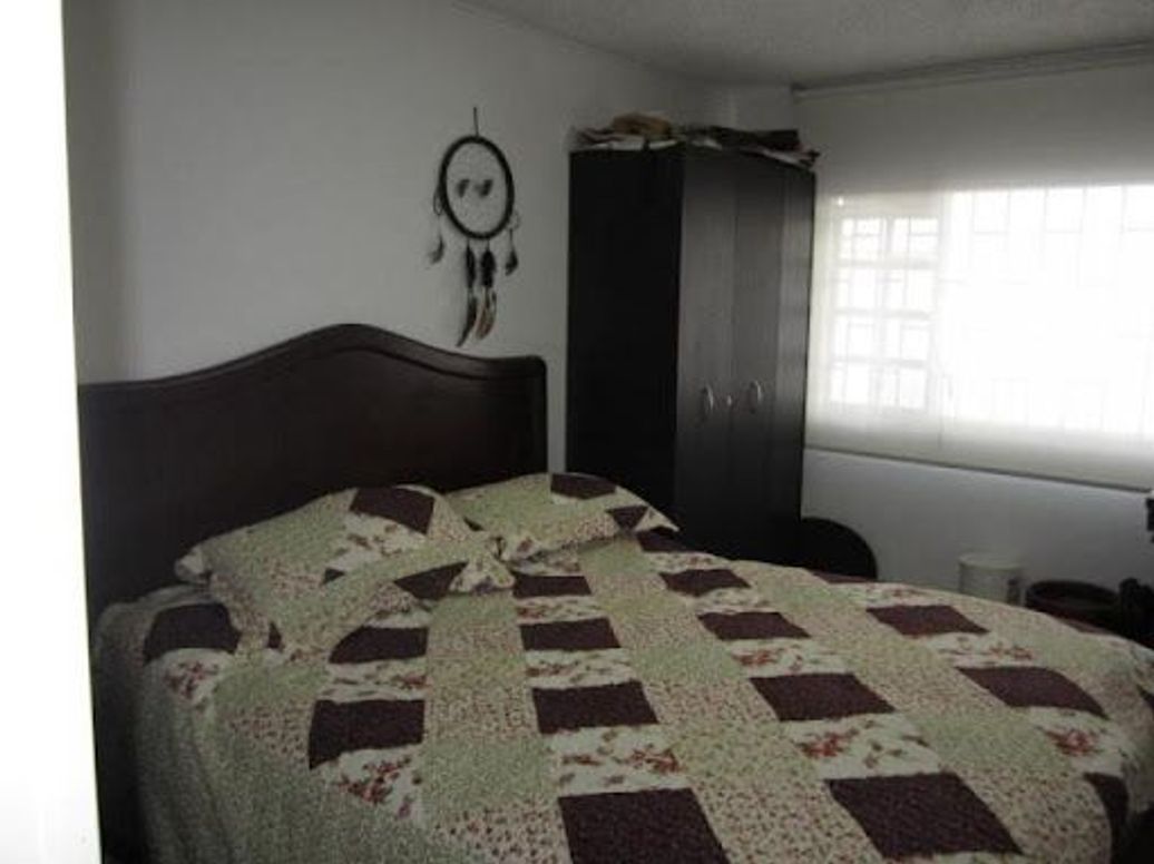 Casa de 4 alcobas en venta en Santa Barbara Central, Bogotá, 350 m² · foto 9 de 18