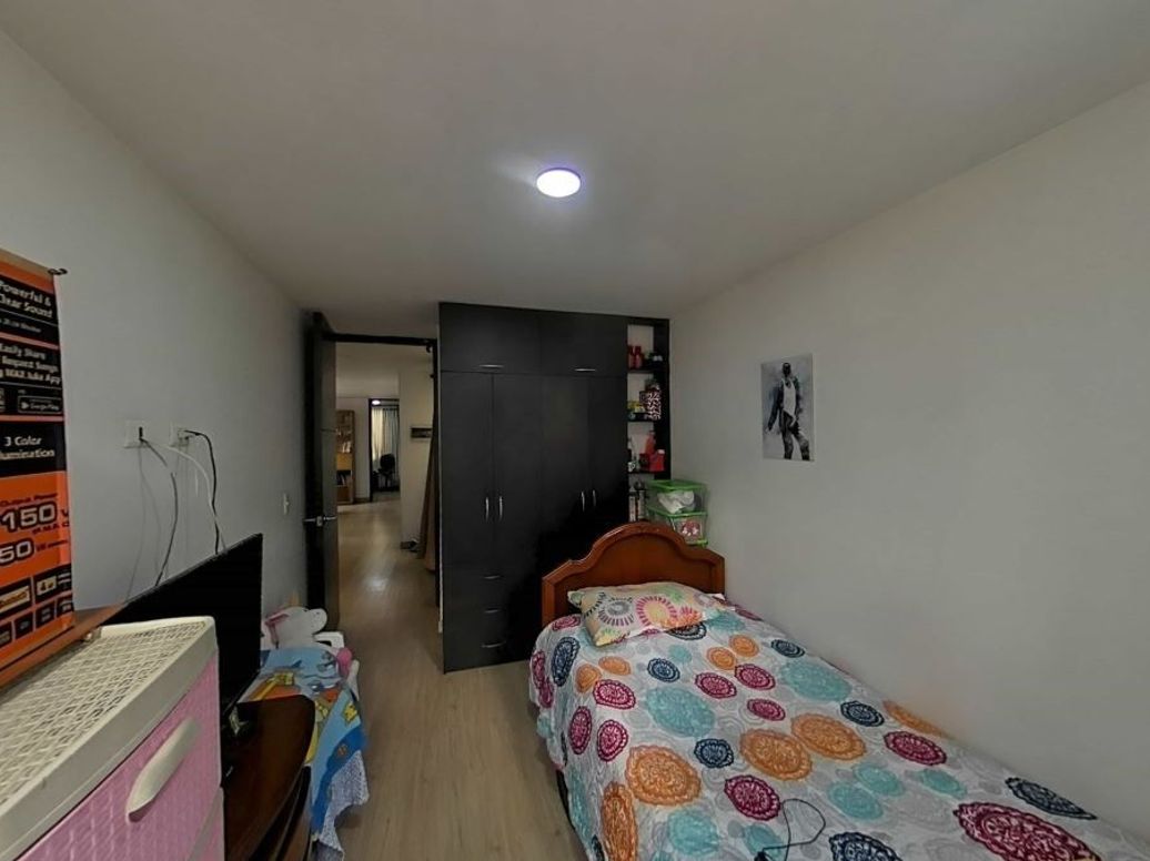 Apartamento de 3 alcobas en venta en Rincón Santo, Bogotá, 62 m² · foto 9 de 15