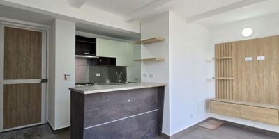 Venta de Apartamento en Sector Primavera, Caldas – Antioquia

¿Buscas un lugar tranquilo, moderno y con excelente proyección? ubicado en el Sector Primavera, y comenzar una nueva etapa en un entorno residencial con todas las comodidades.

Conjunto residencial con múltiples amenidades: Piscina, salón de eventos, juegos infantiles, gimnasio, zonas verdes. Distribución: dos (2) Habitaciones, dos (2) Baños, cocina integral, zona de ropas, balcón con buena vista, parqueadero privado.

Área: 49 m² Precio de venta: $280 millones, administración: $190.800, estrato 3, entrega inmediata, para estrenar! Ideal para quienes buscan comodidad, seguridad y calidad de vida. ¡No pierdas la oportunidad de vivir en uno de los sectores con mayor crecimiento de Caldas! Contáctanos para más información o agendar una visita.
