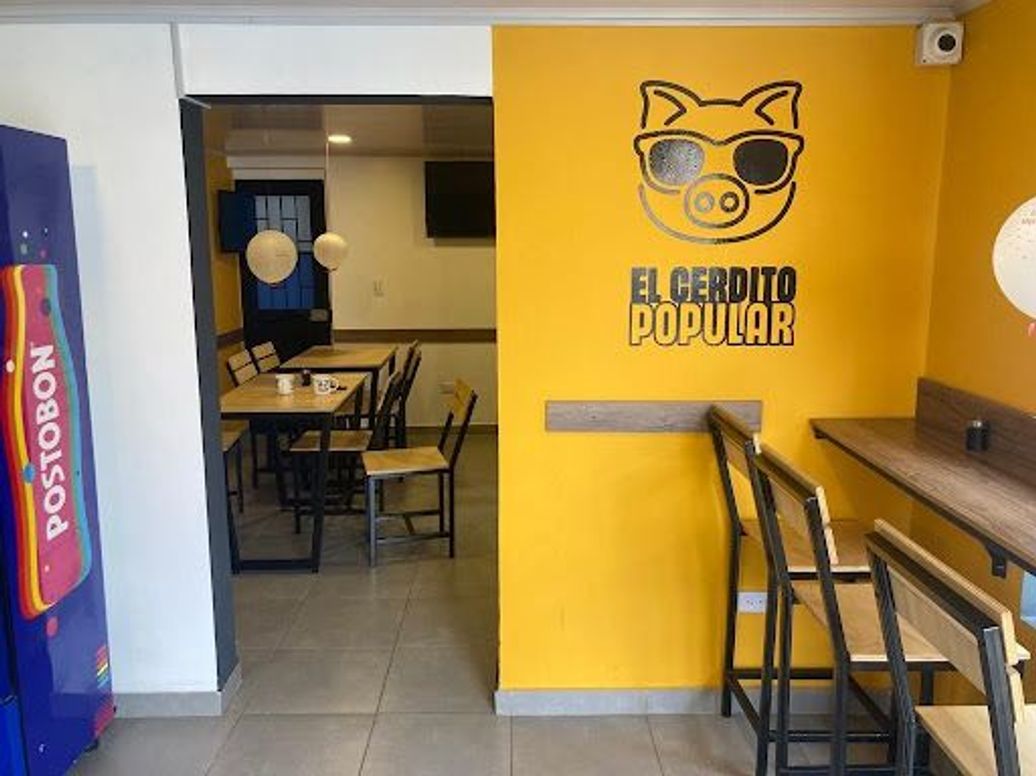 Casa de 6 alcobas en venta en Fontibón, Bogotá, 324 m² · foto 16 de 17