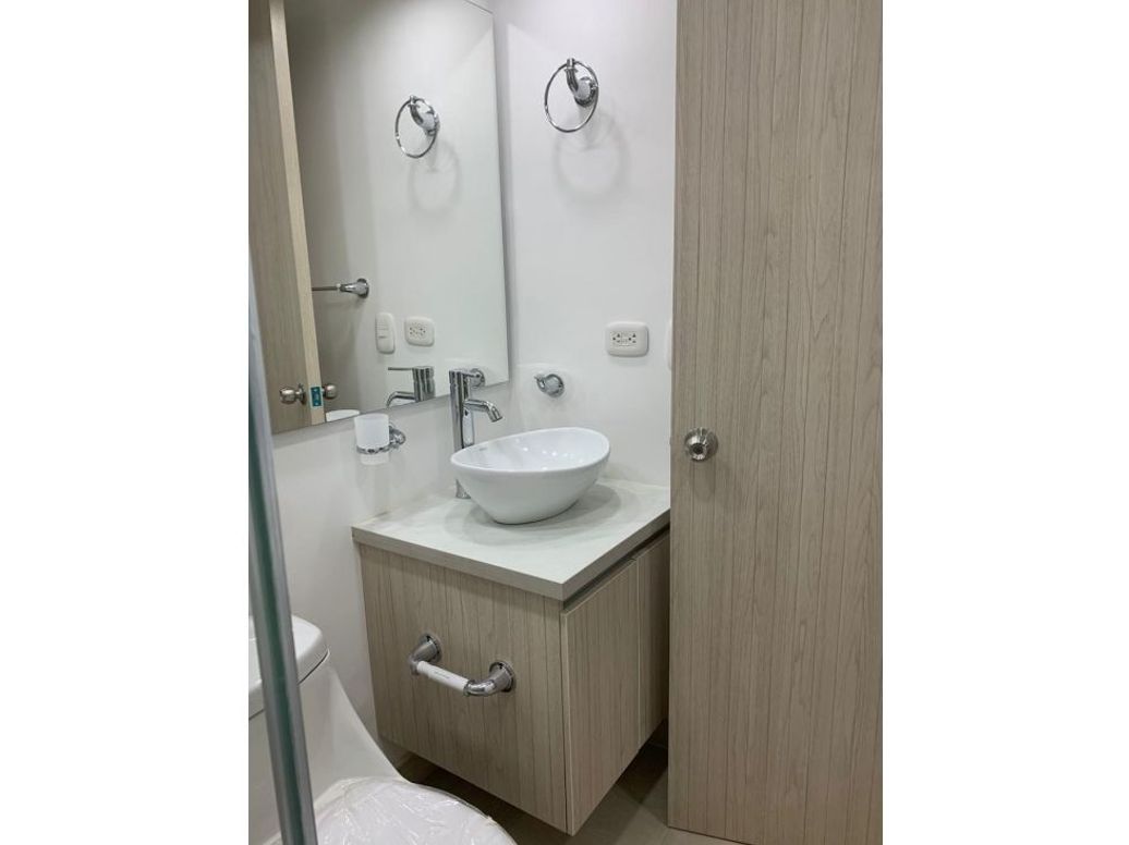 Apartaestudio en venta en La Felicidad, Bogotá, 35 m² · foto 6 de 6