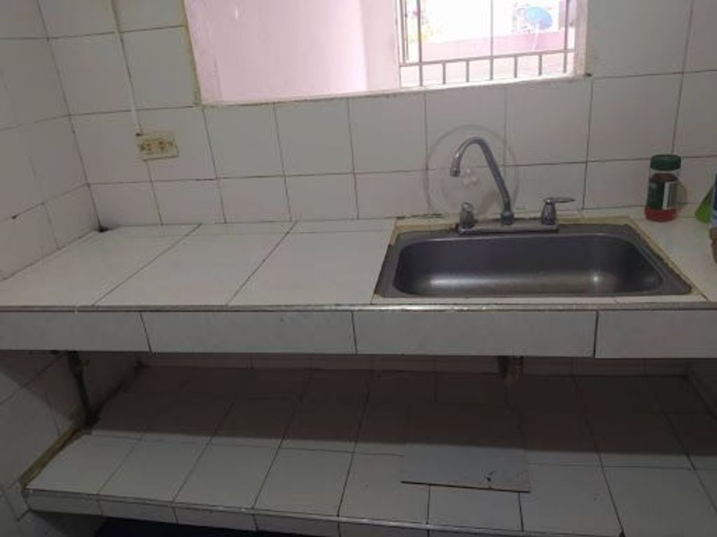 Casa de 8 alcobas en venta en San Pedro De Tibabuyes, Bogotá, 80 m² · foto 8 de 13