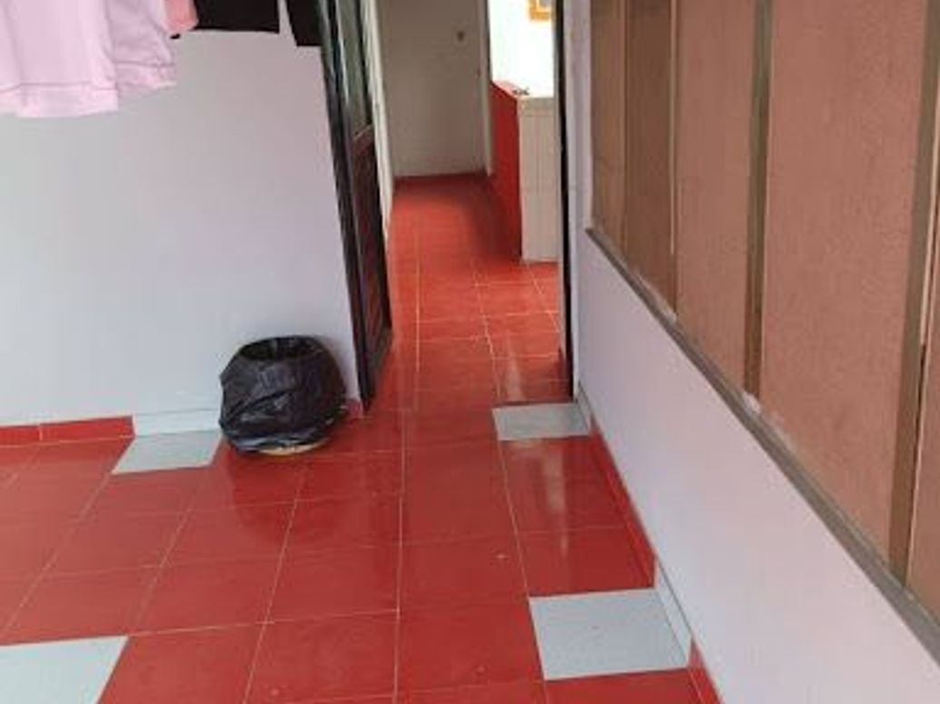 Casa de 8 alcobas en venta en San Pedro De Tibabuyes, Bogotá, 80 m² · foto 5 de 13