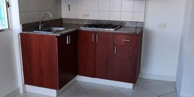 APARTAMENTO EN ARRIENDO SECTOR CALASANZ PARTE ALTA,UBICADO EN UN PISO 11 CON VISTA A TODA LA CIUDAD, ILUMINADO Y VENTILADO, CUENTA CON 3 HABITACIONES,2 BAÑOS,SALA COMEDOR,COCINA INTEGRAL,BALCÓN, GARAJE . UNIDAD CON PORTERÍA 24 HRS , PISCINA , CANCHA DE SQUASH,CANCHA MÚLTIPLE.   