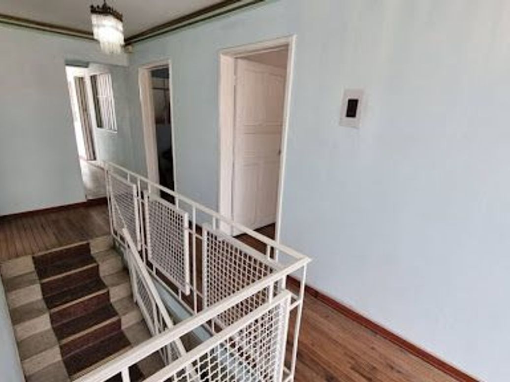 Casa de 10 alcobas en venta en Bellavista Occidental, Bogotá, 246 m² · foto 7 de 15