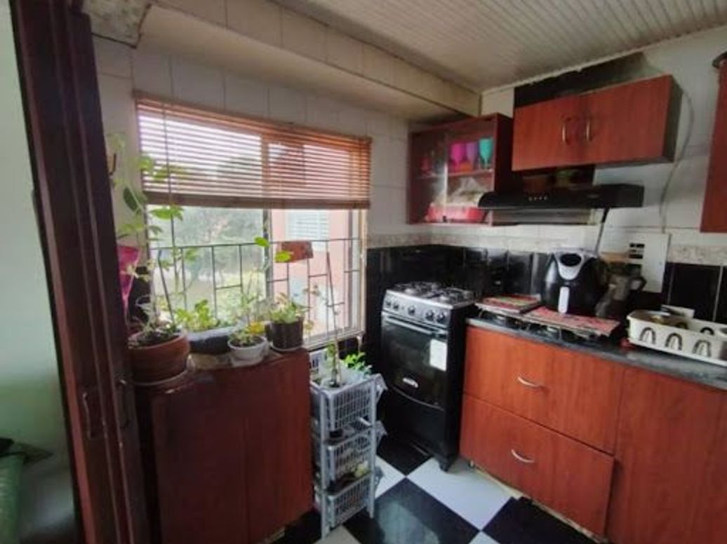 Apartamento de 3 alcobas en venta en Prado Veraniego, Bogotá, 64 m² · foto 8 de 20