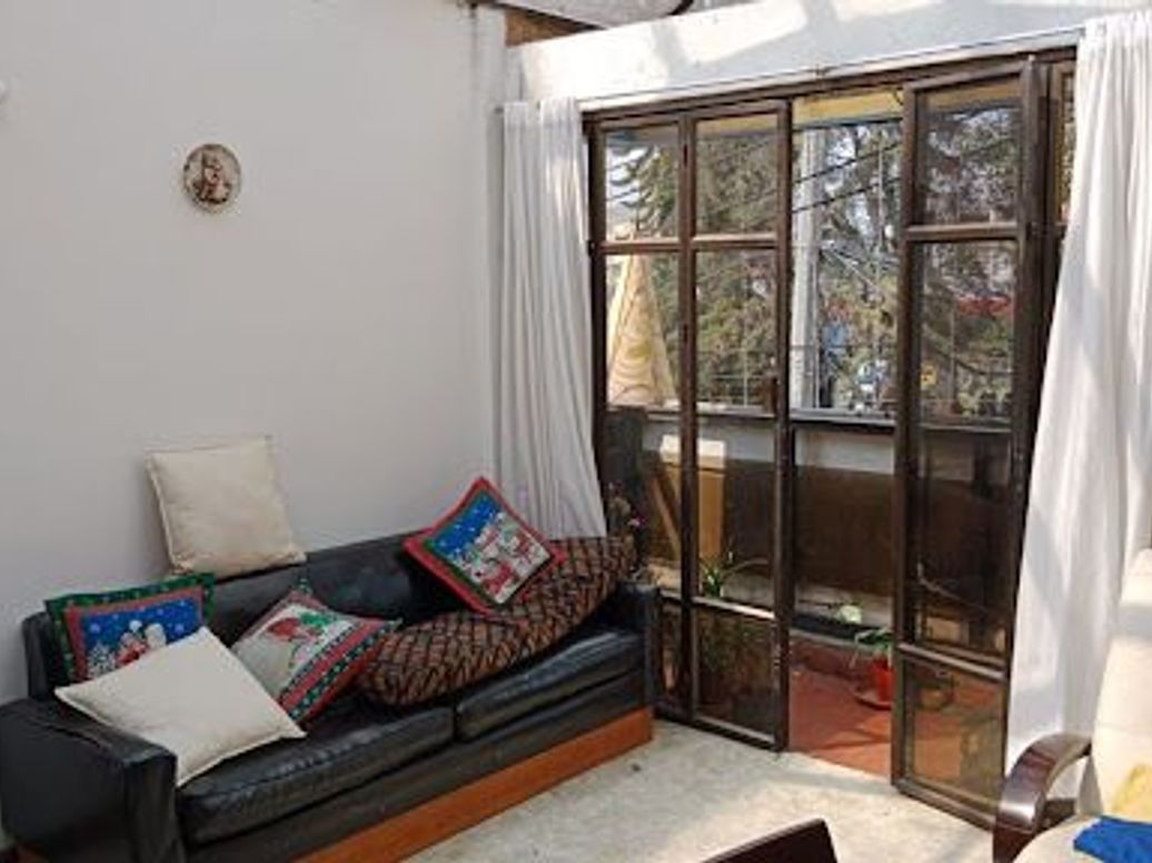 Casa de 9 alcobas en venta en Zarzamora, Bogotá, 330 m² · foto 10 de 20