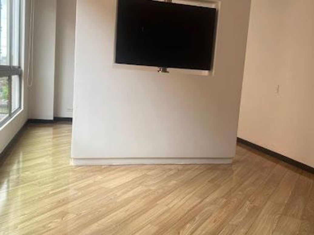 Apartamento de 1 alcoba en venta en Santa Barbara Occidental, Bogotá, 62 m² · foto 5 de 20