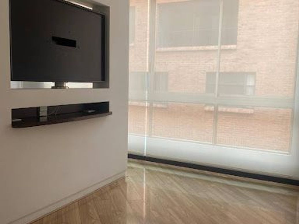 Apartamento de 1 alcoba en venta en Santa Barbara Occidental, Bogotá, 62 m² · foto 17 de 20