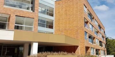 APARTAESTUDIO DISPONIBLE PARA ARRIENDO  SECTOR VIA AEROPUERTO  TOTAL EQUIPADO PERFECTO PARA DESCANSAR  O TRABAJAR DESDE CASA ,,TIENE WIFI, SMART TV,COCINA EQUIPADA,LAVADORA ,BALCON VISTA    A LA MONTAÑA EL CONJUNTO CUENTA CON PISCINA ,GIMNASIO,Y PARQUEADERO PRIVADO,CERCA DE RESTAURANTE ,HOSPITAL , Y CUENTA CON SPA