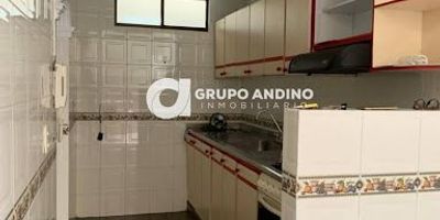  Se vende casa ProvenzaUbicado en una de las mejores zonas de la ciudad, cerca de iglesias, supermercados y restaurantes. Estrato 4 Valor de venta $850.000.000Características del inmueble6 habitaciones6 bañosCocina integralSala y comedorZona de ropas1 parqueaderoPregunta por él, bajo el código Inmobiliario 1420-414 ¡Contáctanos! Agenda tu cita y con gusto te asesoramos.Somos GRUPO ANDINO INMOBILIARIO, con nosotros tendrás tus trámites más fácil y rápido.