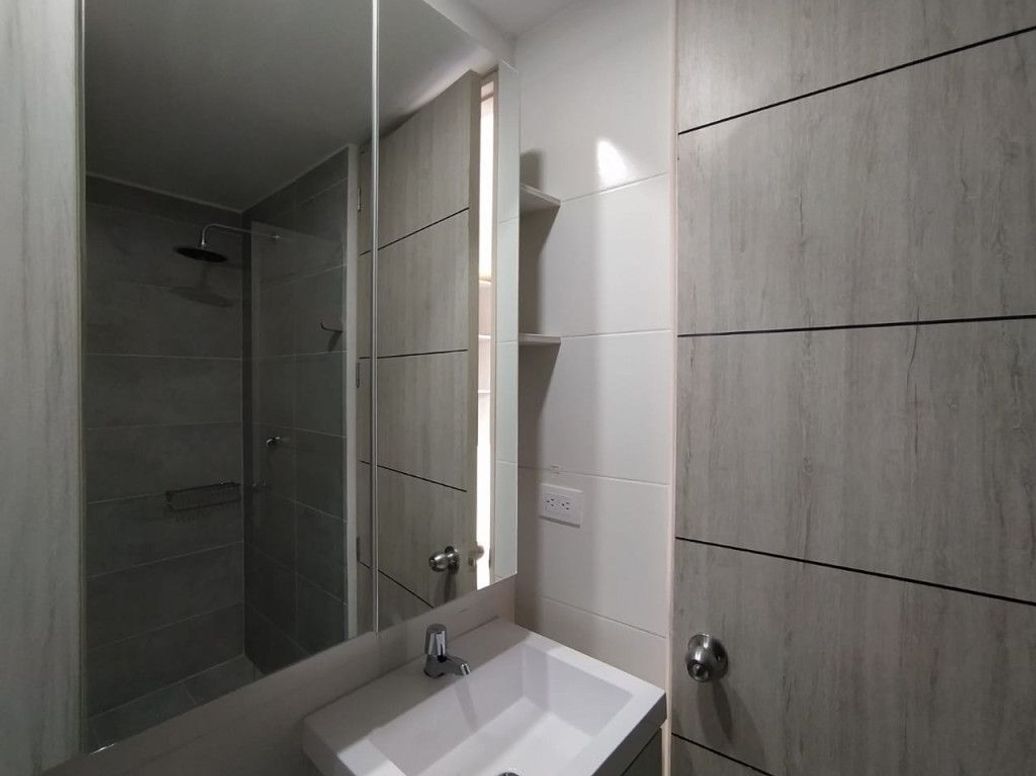 Apartaestudio en venta en La Veracruz, Bogotá, 28 m² · foto 12 de 20