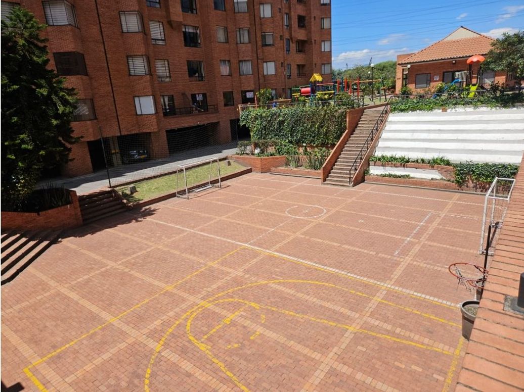 Apartamento de 3 alcobas en venta en Ciudad Salitre Occidental, Bogotá, 88 m² · foto 8 de 20