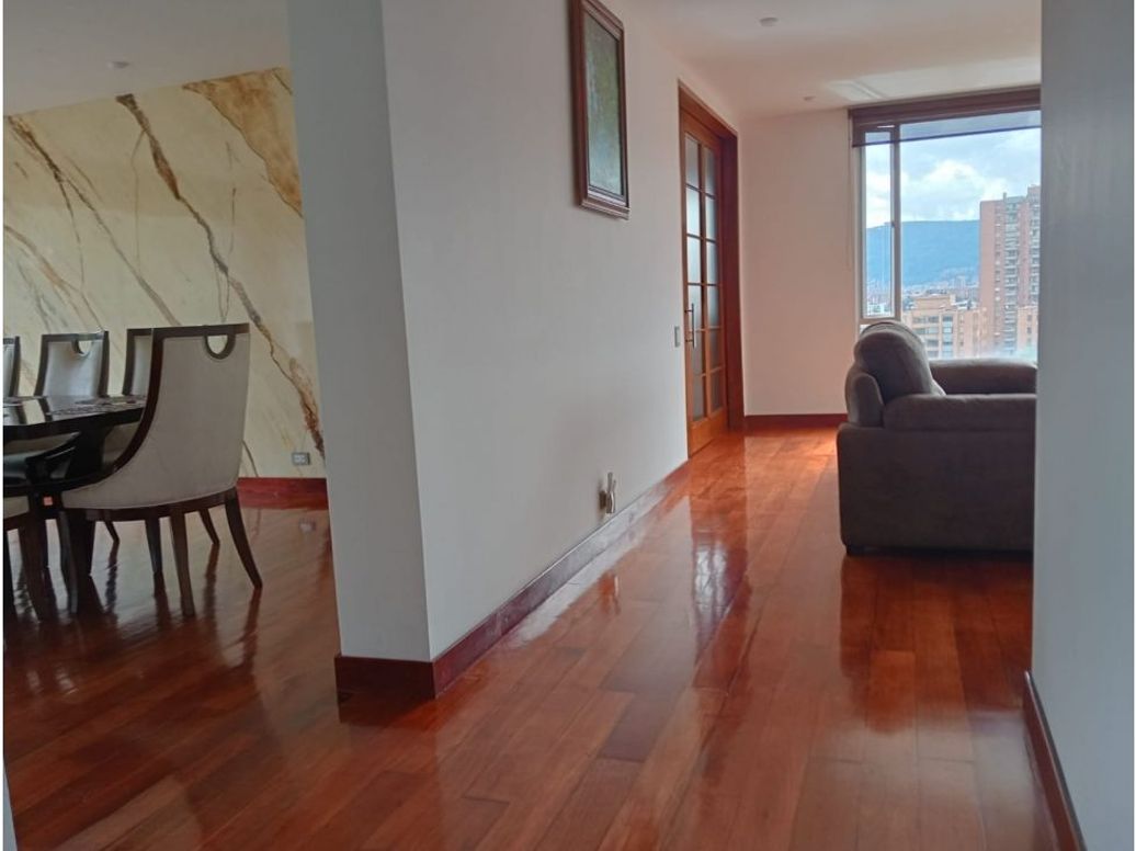 Apartamento de 5 alcobas en venta en Usaquén, Bogotá, 300 m² · foto 5 de 20