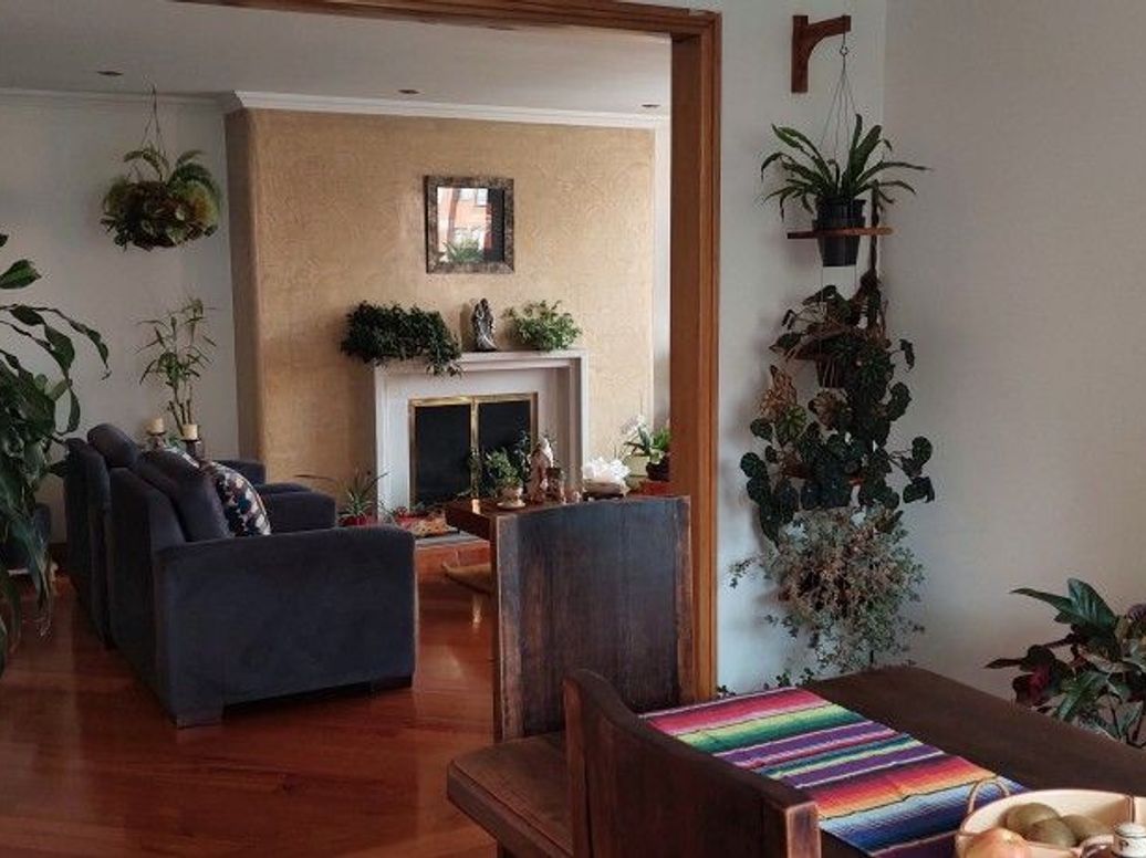 Apartamento de 4 alcobas en venta en Santa Barbara Occidental, Bogotá, 157 m² · foto 3 de 20