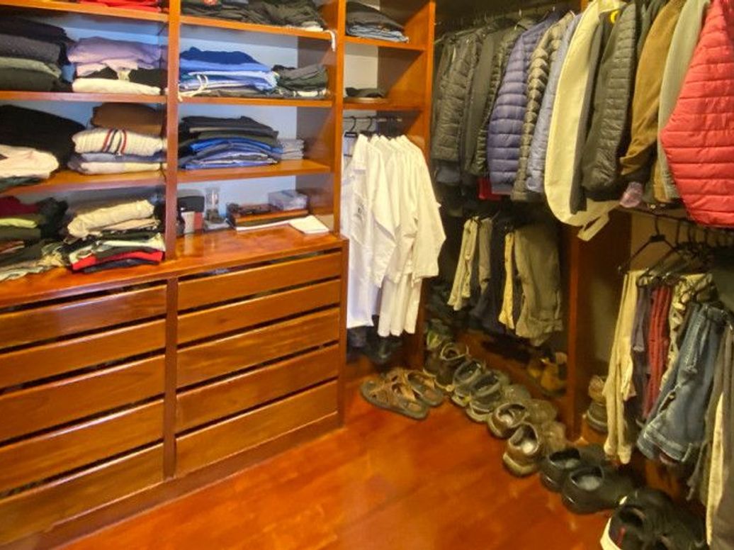 Apartamento de 3 alcobas en venta en Niza Norte, Bogotá, 239 m² · foto 16 de 20