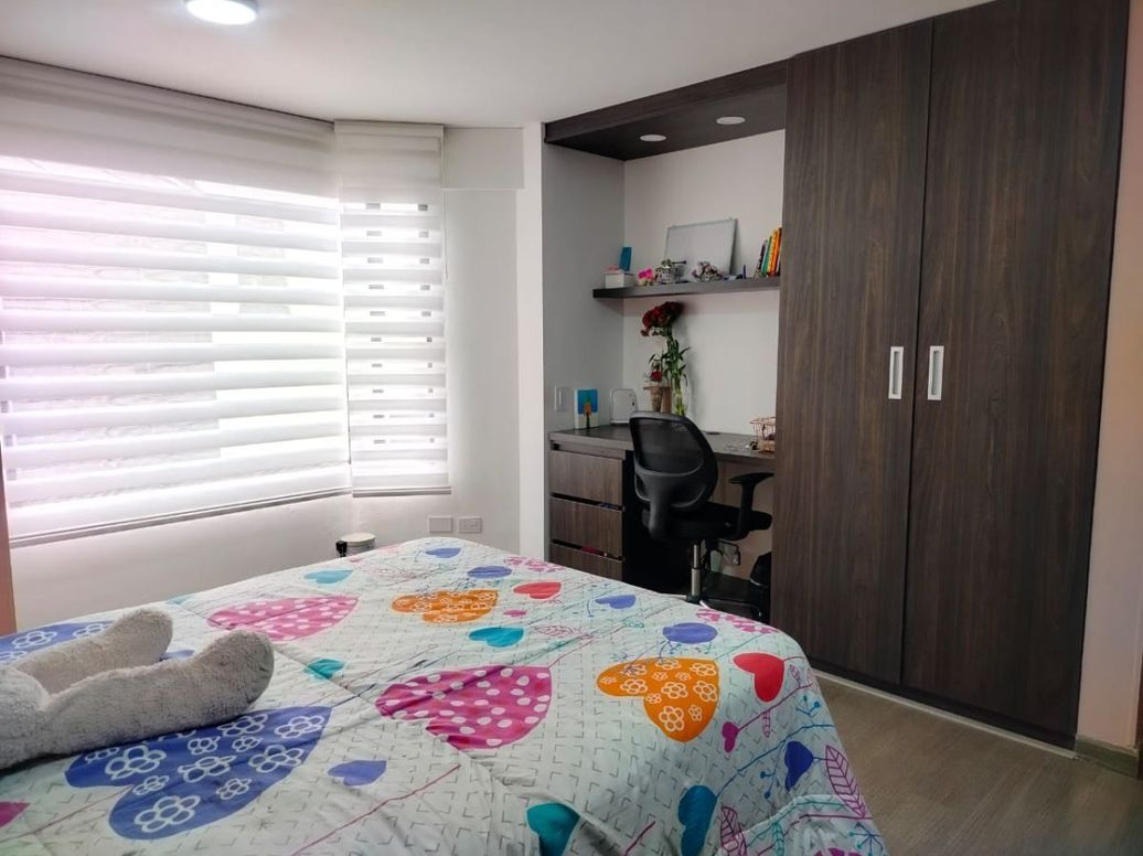 Apartamento de 3 alcobas en venta en Chico Norte Iii, Bogotá, 140 m² · foto 12 de 20