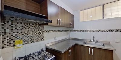 Nombre del conjunto:  Rincón del Viento 2

Características
Dirección:  Carrera 60A #11B - 40 Barrio Santa Anita
Estrato: 5
Zona verde 
Conjunto cerrado
Piso 3
Piscina
Portería
Salón comunal 
Zona niños