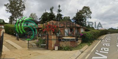 Tu refugio soñado te espera en La Mesa de los Santos.  Hermosa parcela rodeada de naturaleza, tranquilidad y fácil acceso. Perfecta para construir tu casa de descanso o de vivienda.  Terreno plano y listo para construir, servicios a la mano y clima ideal.  Con un área de 2.546mts, ubicada en el conjunto Portal del Chicamocha, vía al teleférico.