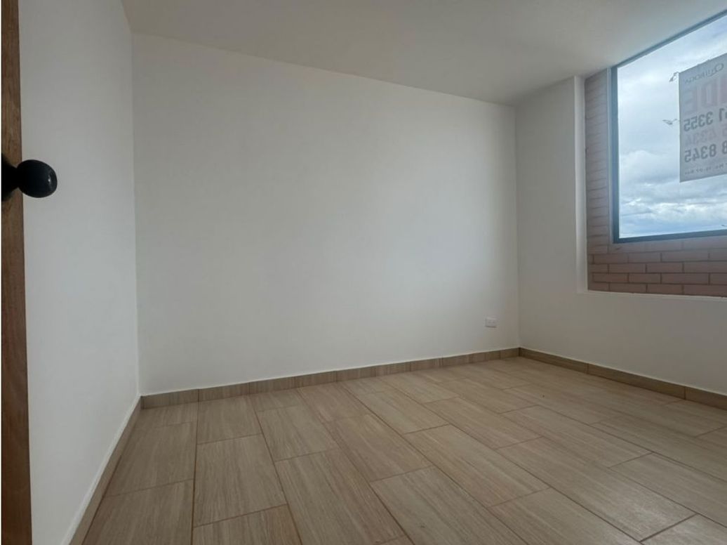 Apartamento de 2 alcobas en venta en Marsella, Bogotá, 38 m² · foto 6 de 11