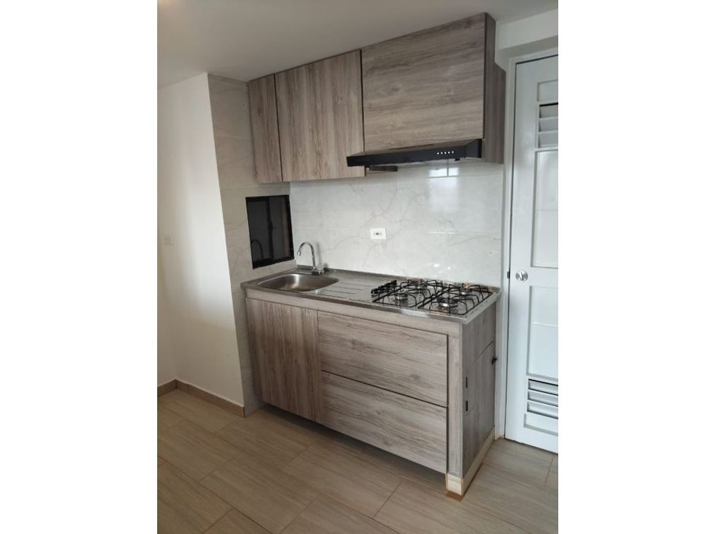Apartamento de 2 alcobas en venta en Marsella, Bogotá, 38 m² · foto 2 de 11
